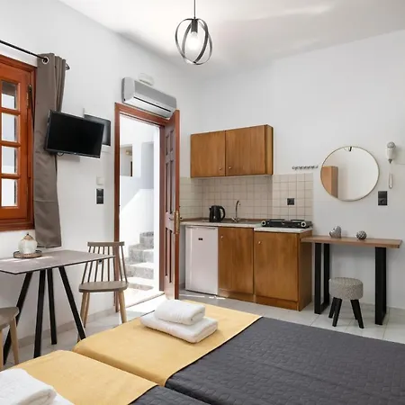 Flora Apartment